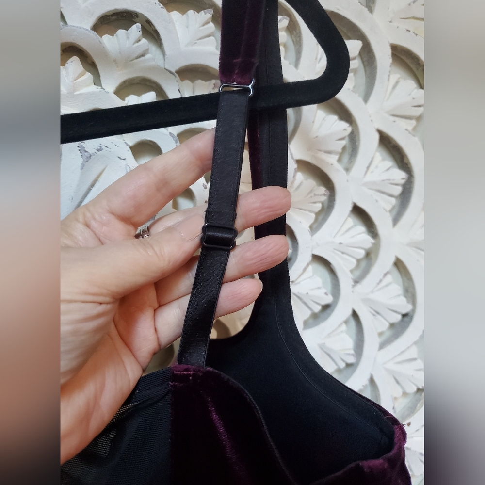 Sensual Cacique Velvet Beaded Corset Top In 40D In A Wine Burgendy - Picture 5 of 9